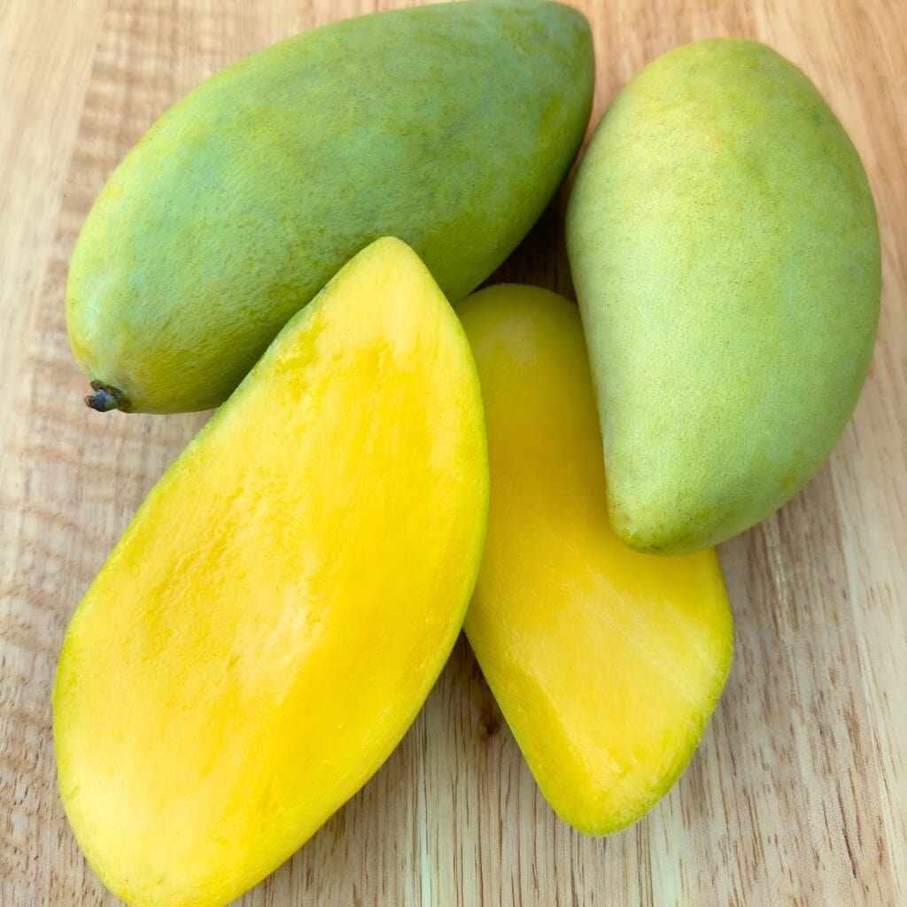Thai Honey Mango (Nam Doc Mai) Good Hill Farms Fruit: Mango, Nam Doc