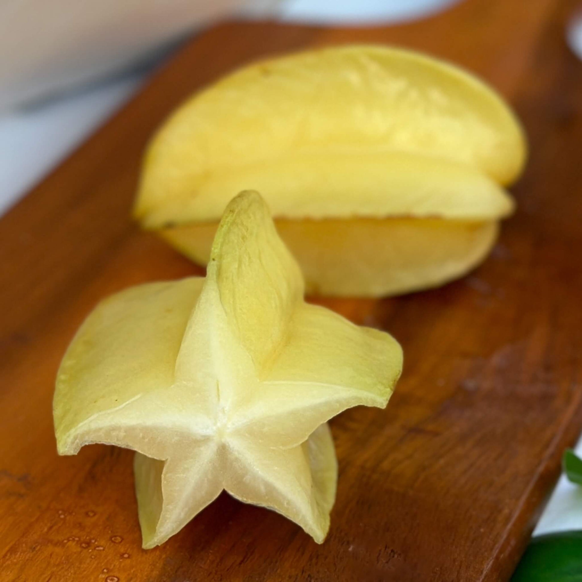 Starfruit (Carambola) Good Hill Farms Fruit: Star Fruit